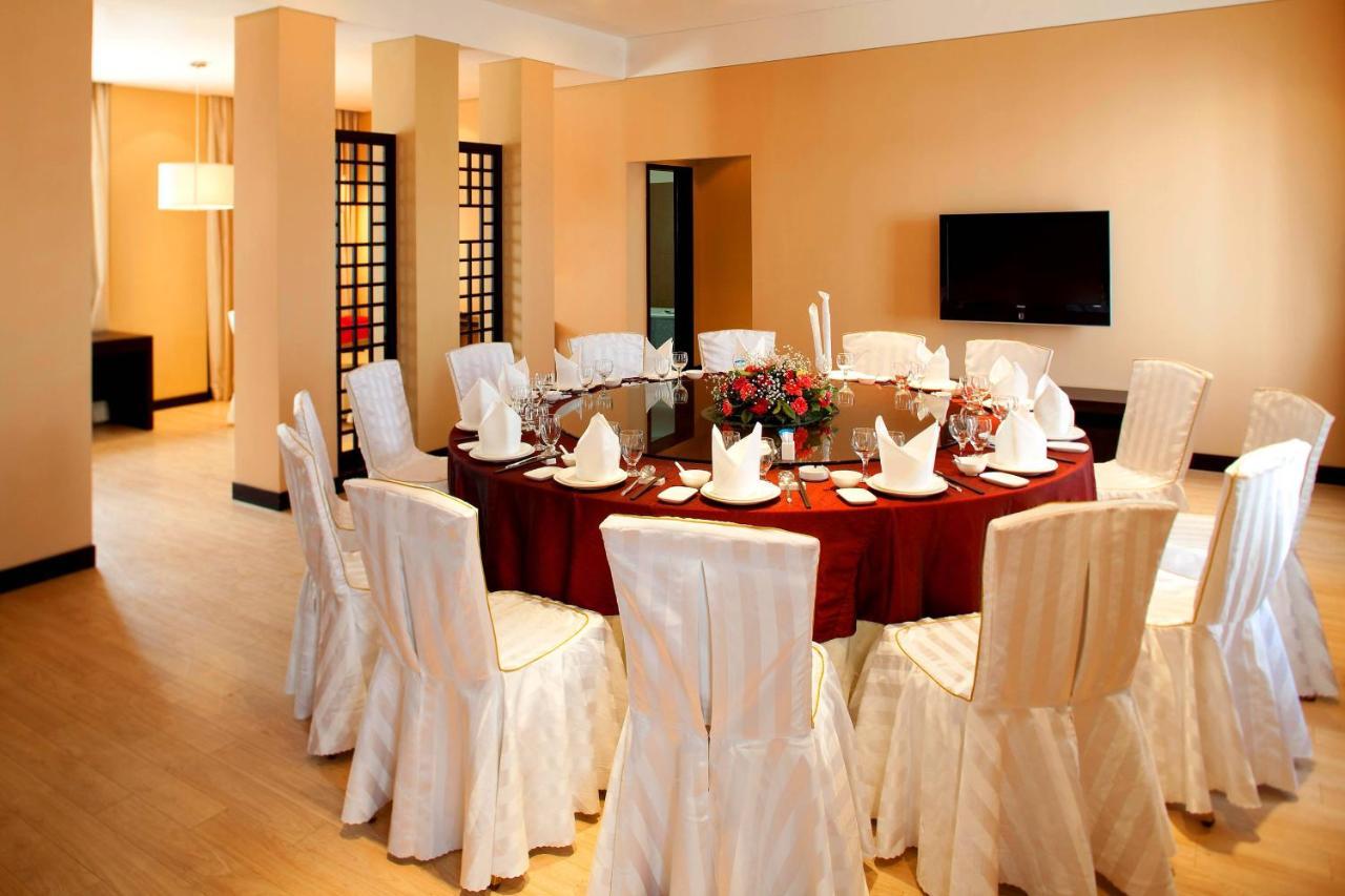 Four Points By Sheraton Lhasa Exteriör bild