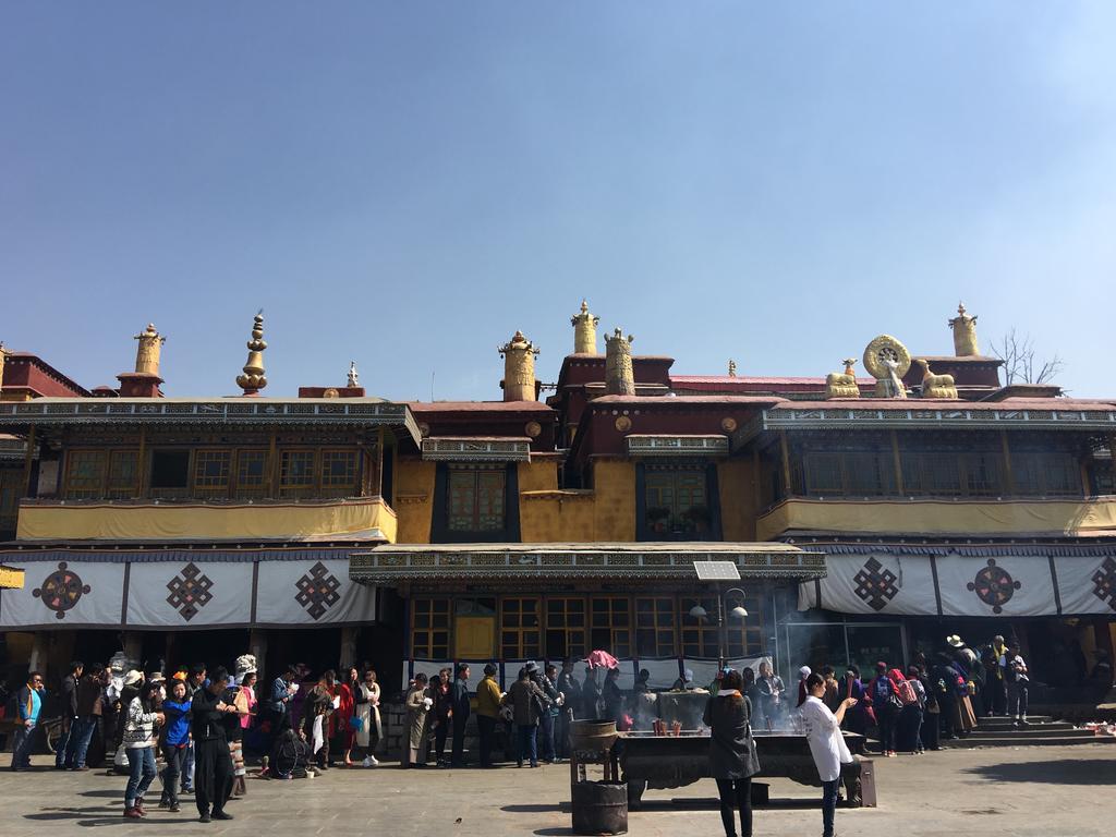 Four Points By Sheraton Lhasa Exteriör bild