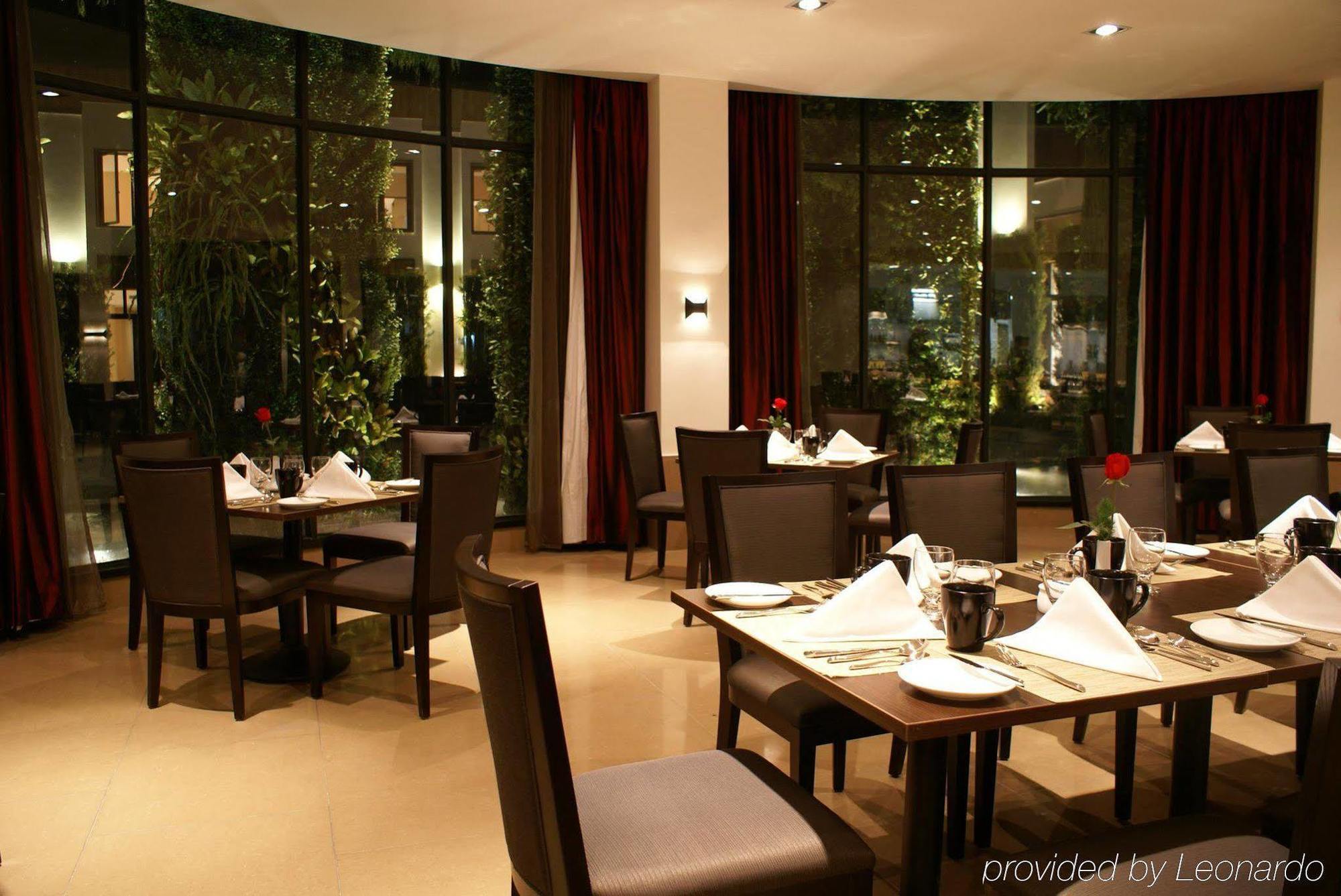 Four Points By Sheraton Lhasa Exteriör bild