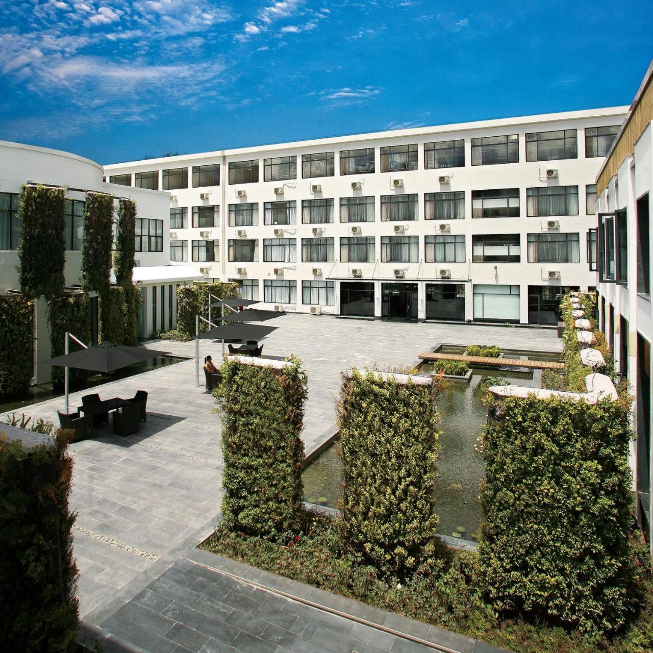 Four Points By Sheraton Lhasa Exteriör bild