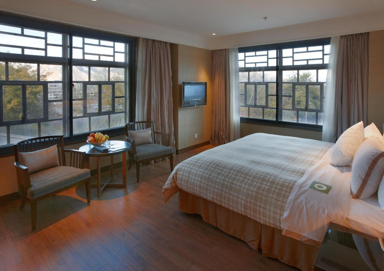 Four Points By Sheraton Lhasa Exteriör bild